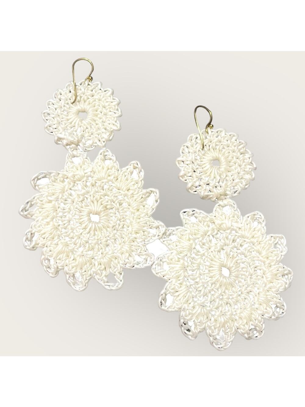 ROLLER RABBIT Macrame Earring Ivory White Hook Crochet Boho Casual NEW